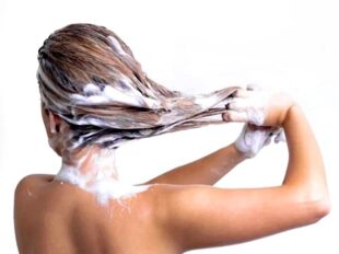 Dermocosméticos para Cabelos Tratamento Profundo para Fios Saudáveis e Bonitos Dermocosméticos para Cabelos Tratamento Profundo para Fios Saudáveis e Bonitos